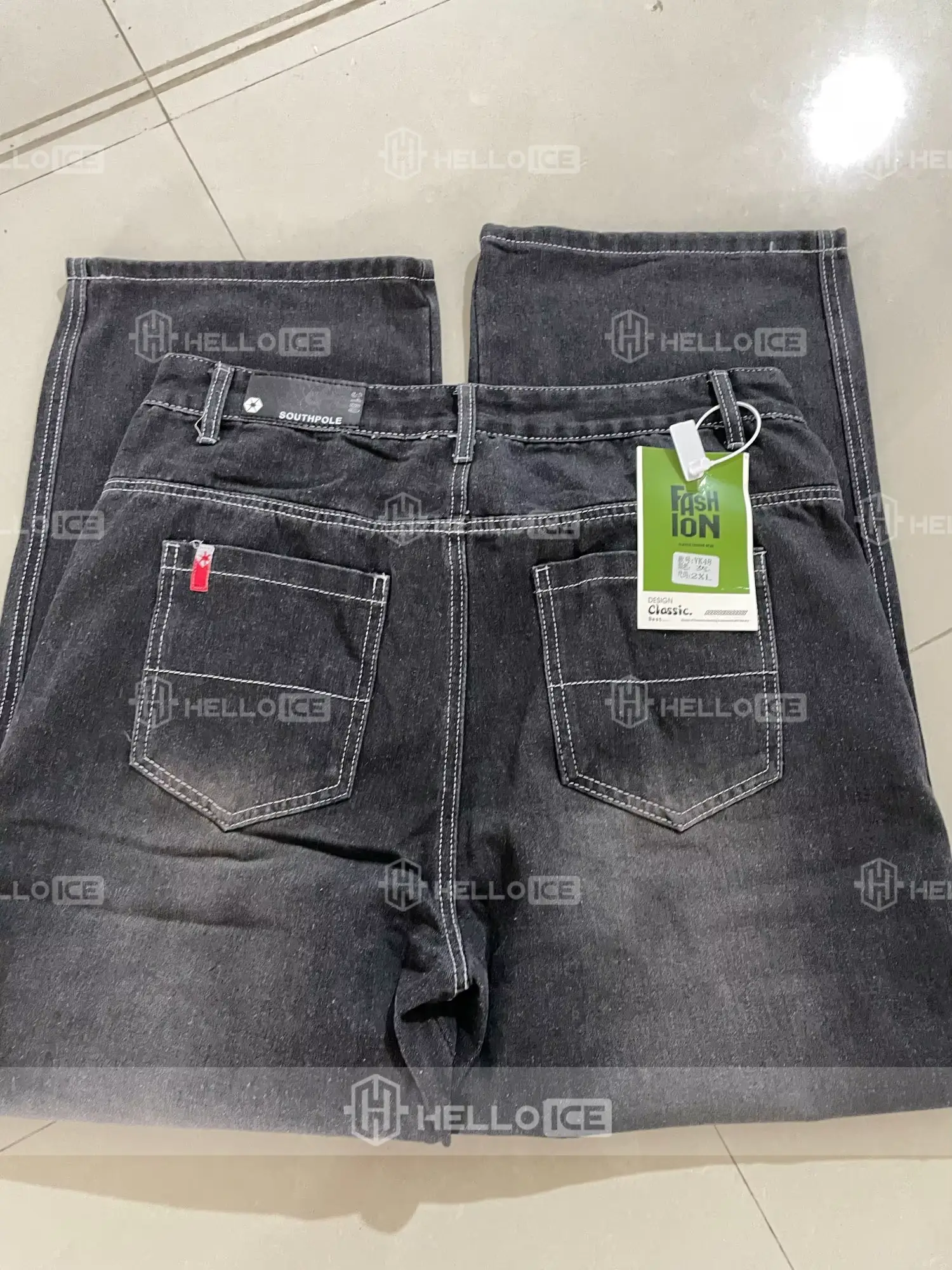 Helloice Review Image