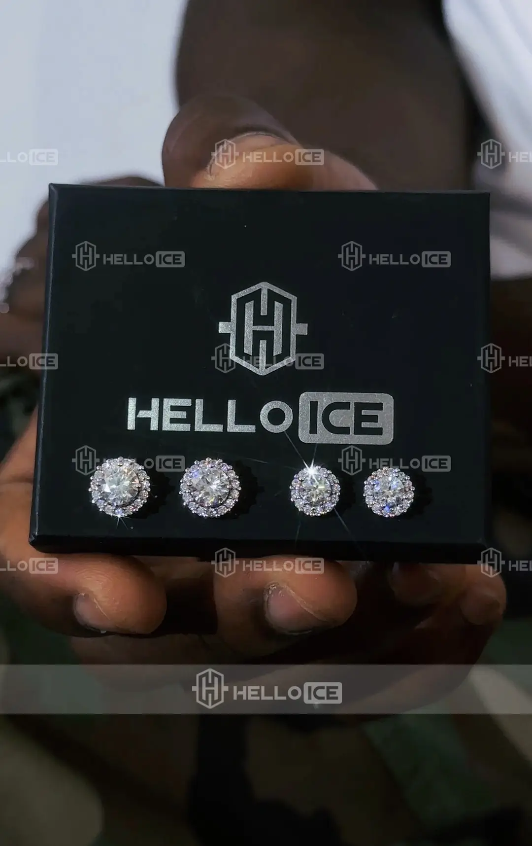 Helloice Review Image