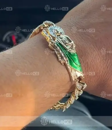 Helloice Review Image