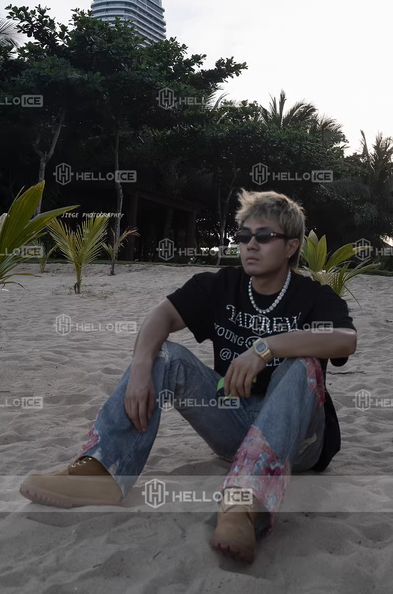 Helloice Review Image