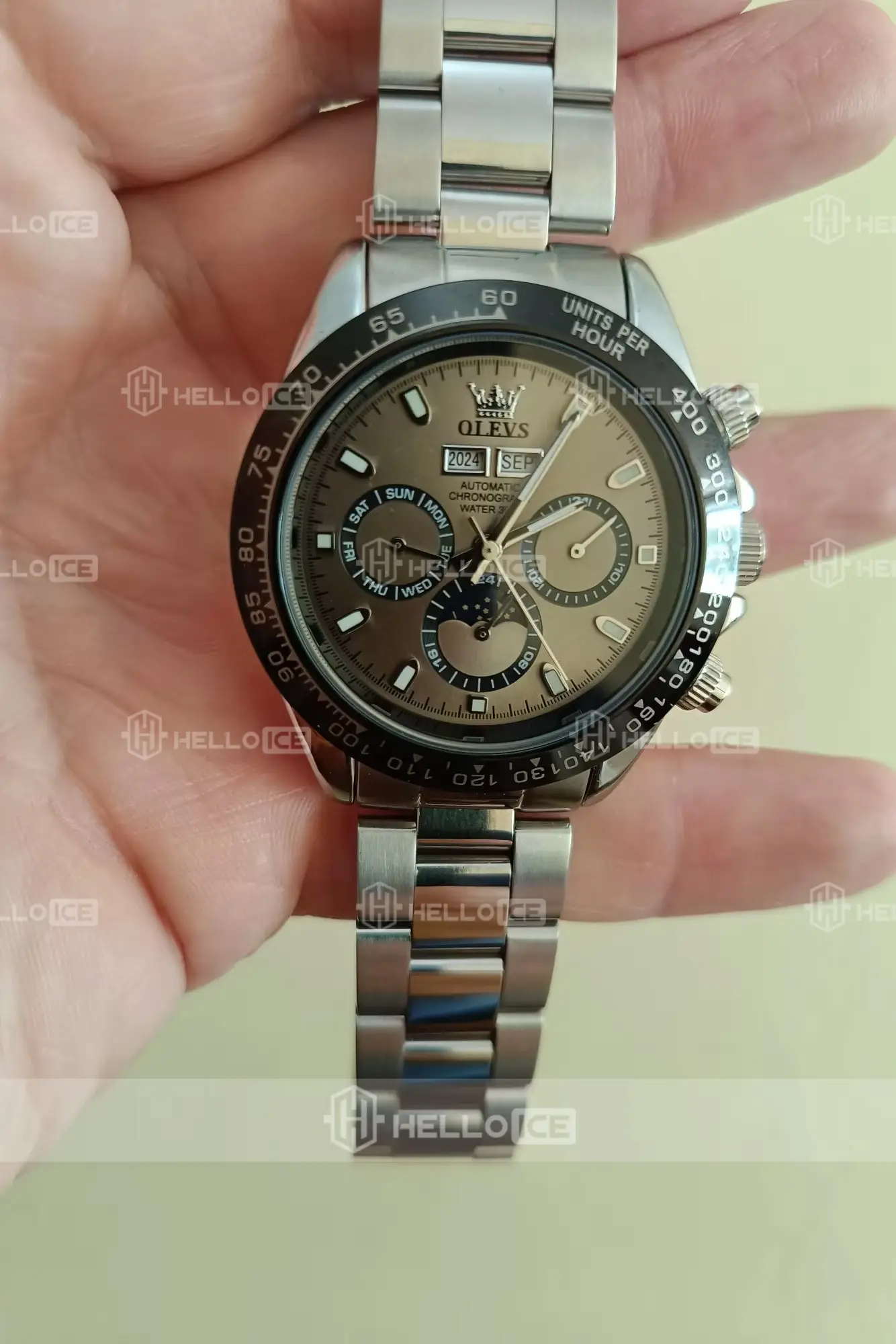 Helloice Review Image