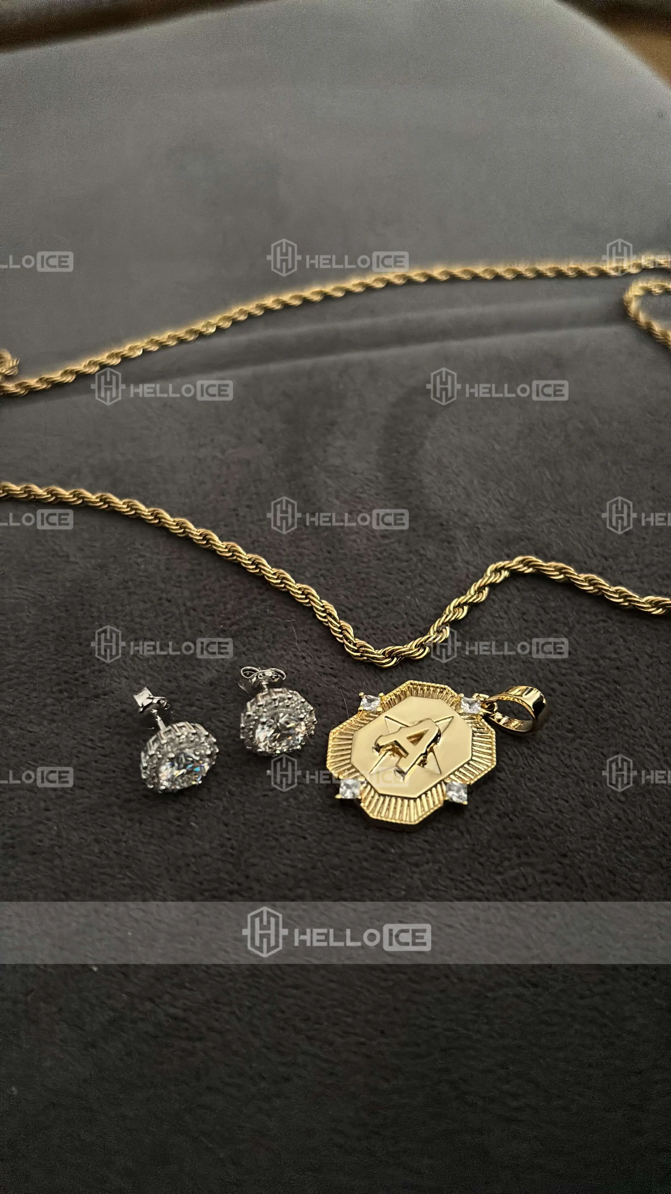 Helloice Review Image