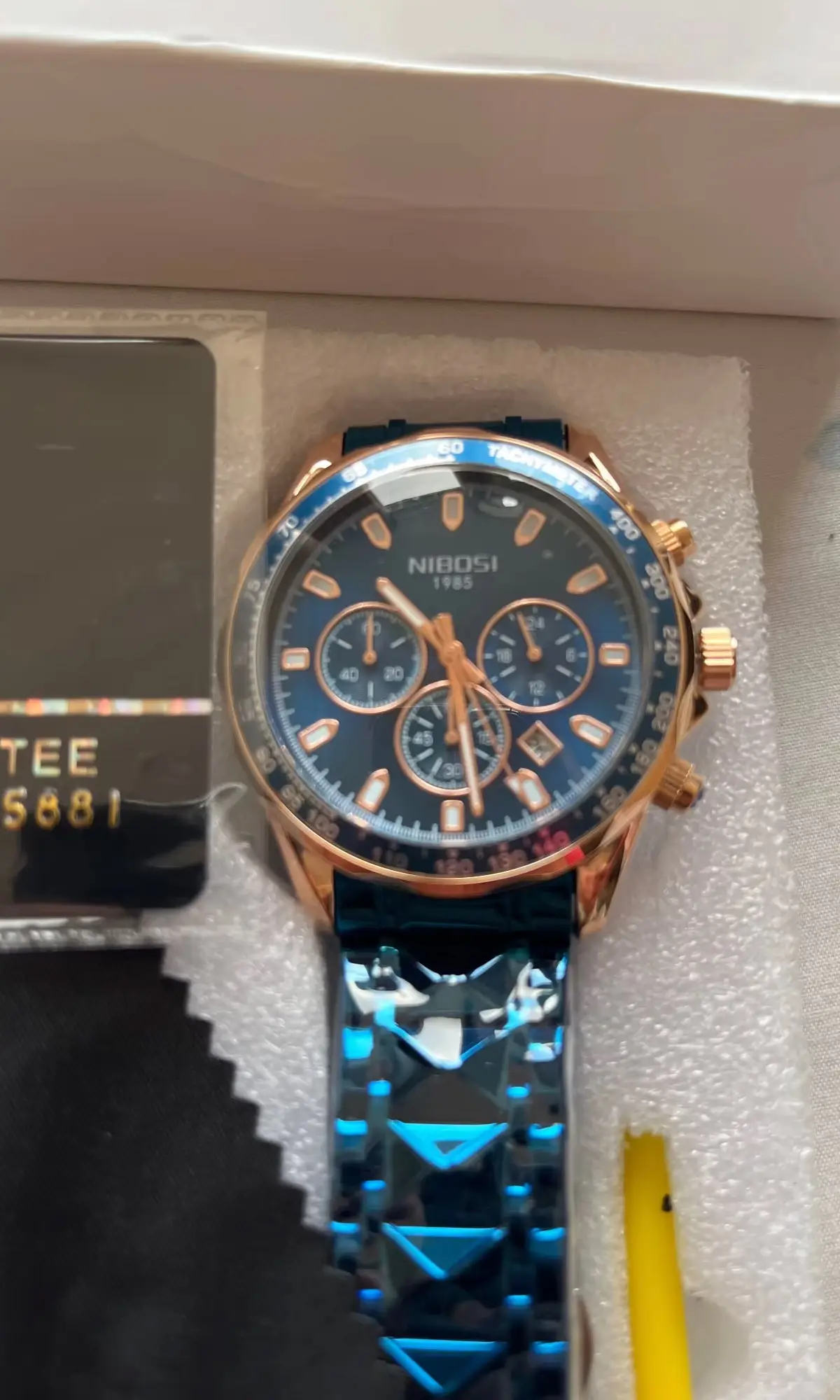Helloice Review Image