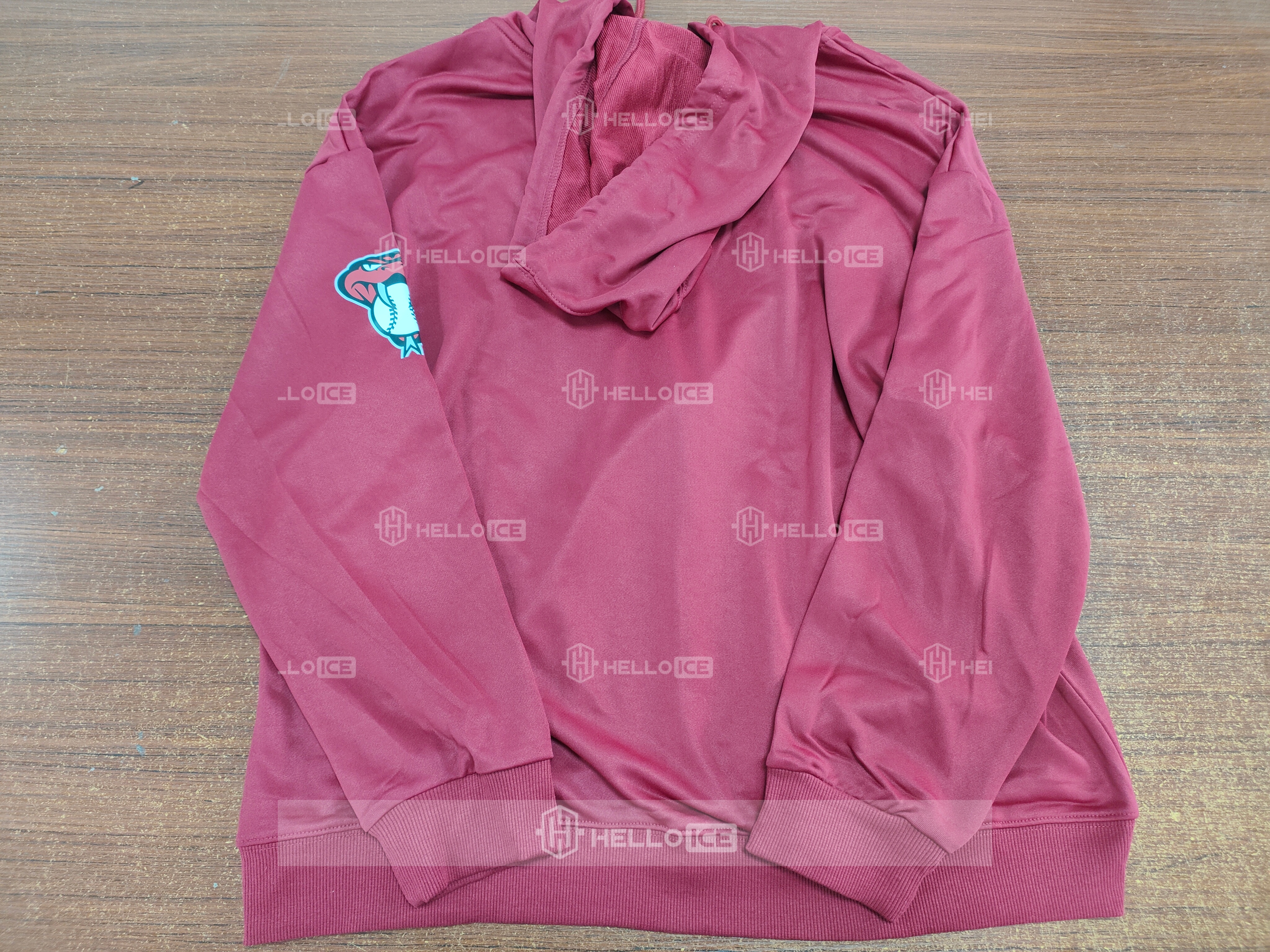 Helloice Review Image