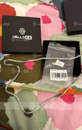 Helloice Review Image
