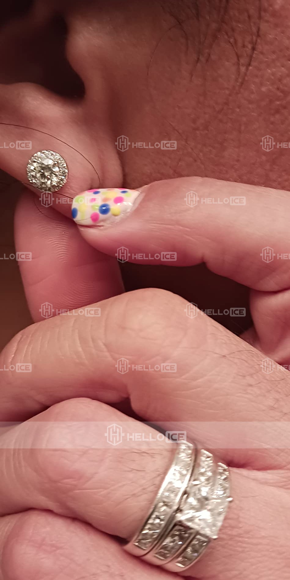 Helloice Review Image