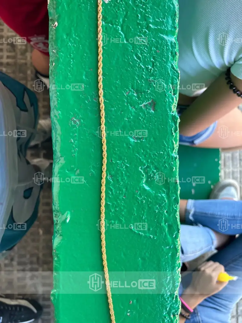 Helloice Review Image