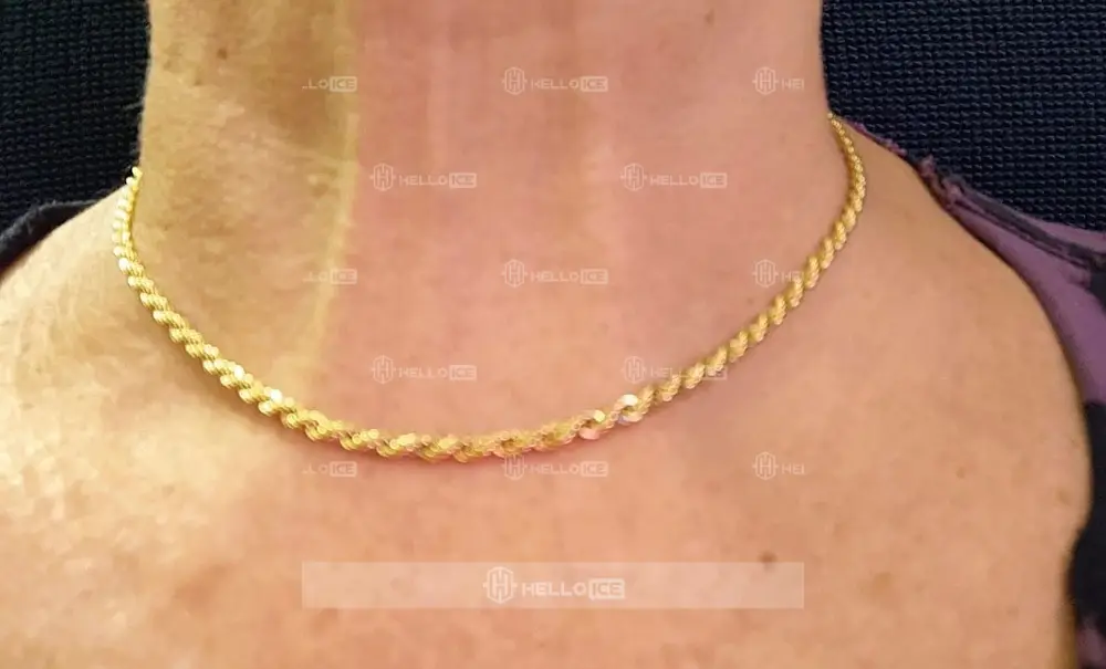 Helloice Review Image