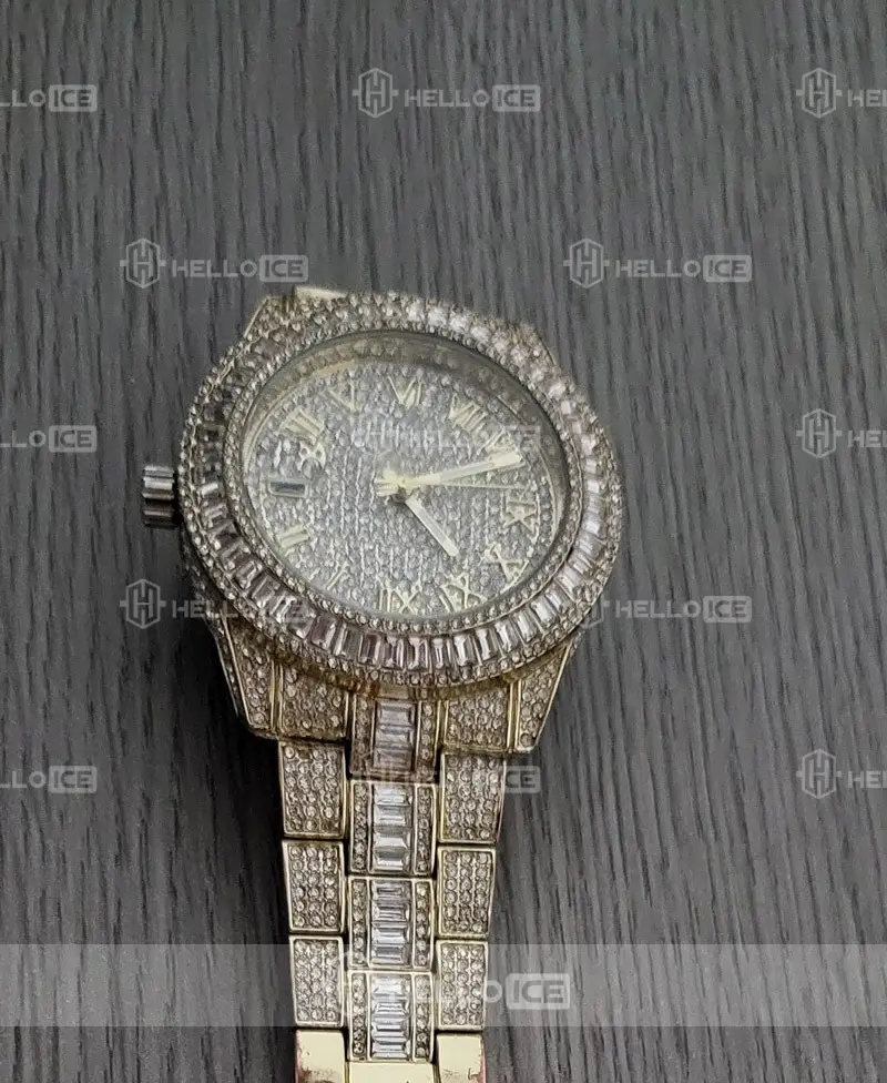 Helloice Review Image