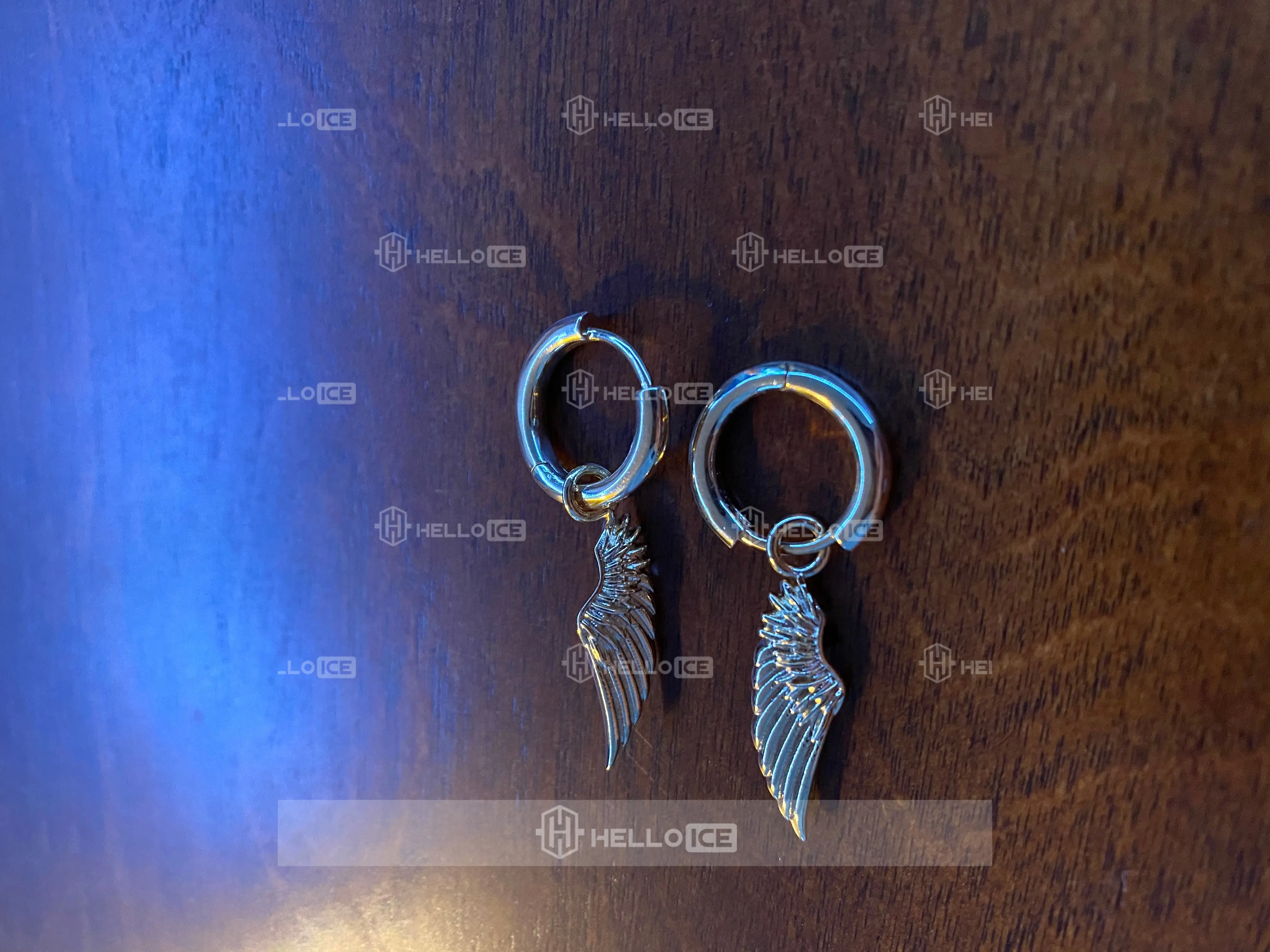 Helloice Review Image