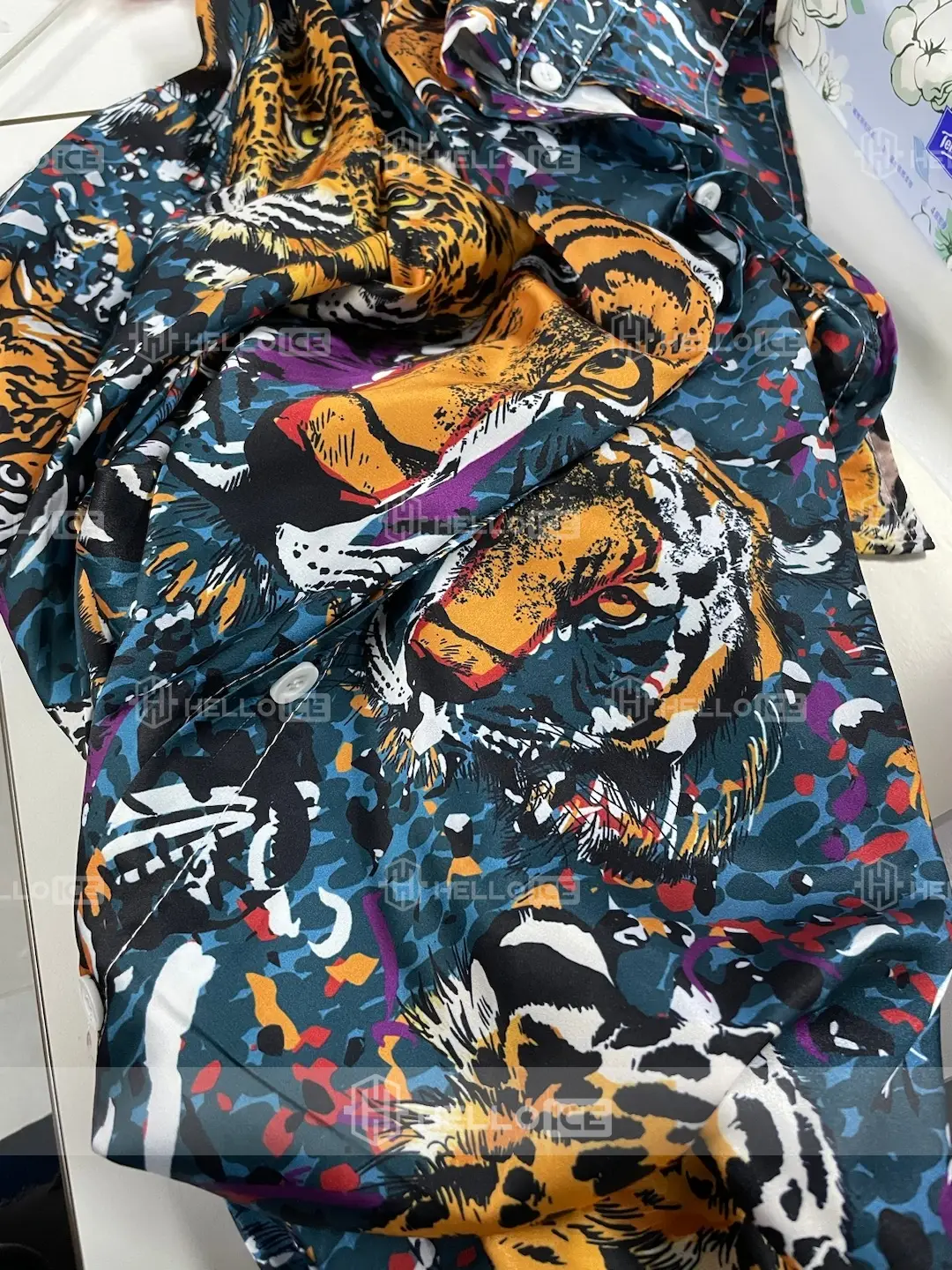 Helloice Review Image