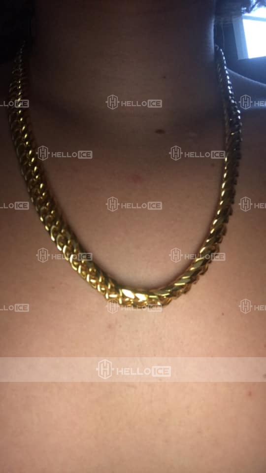 Helloice Review Image