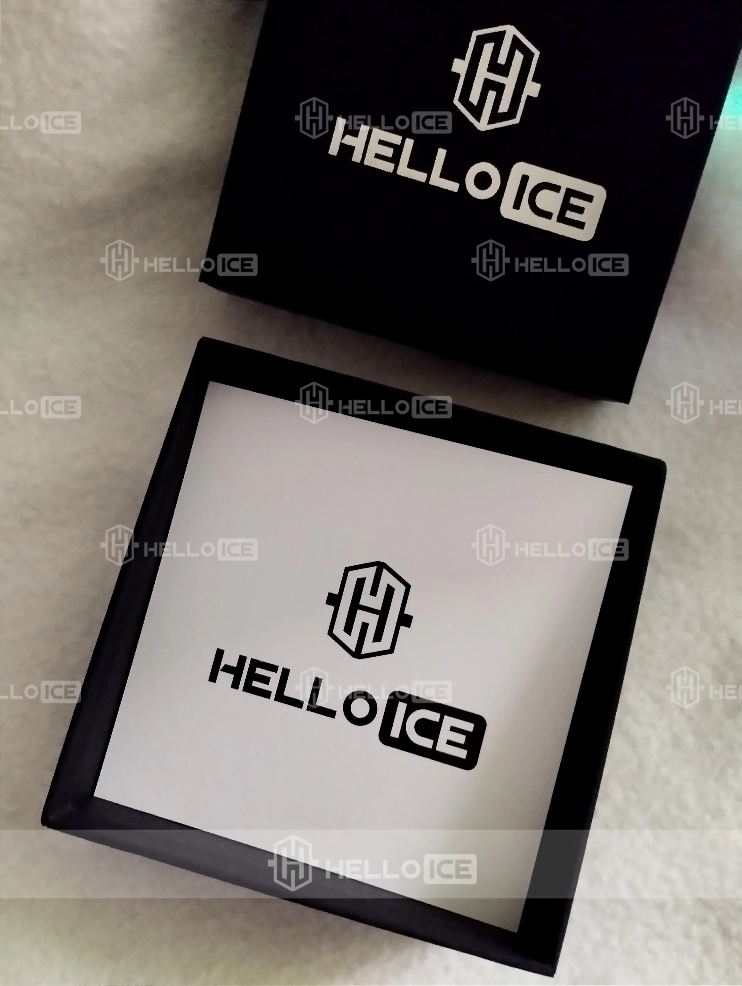 Helloice Review Image