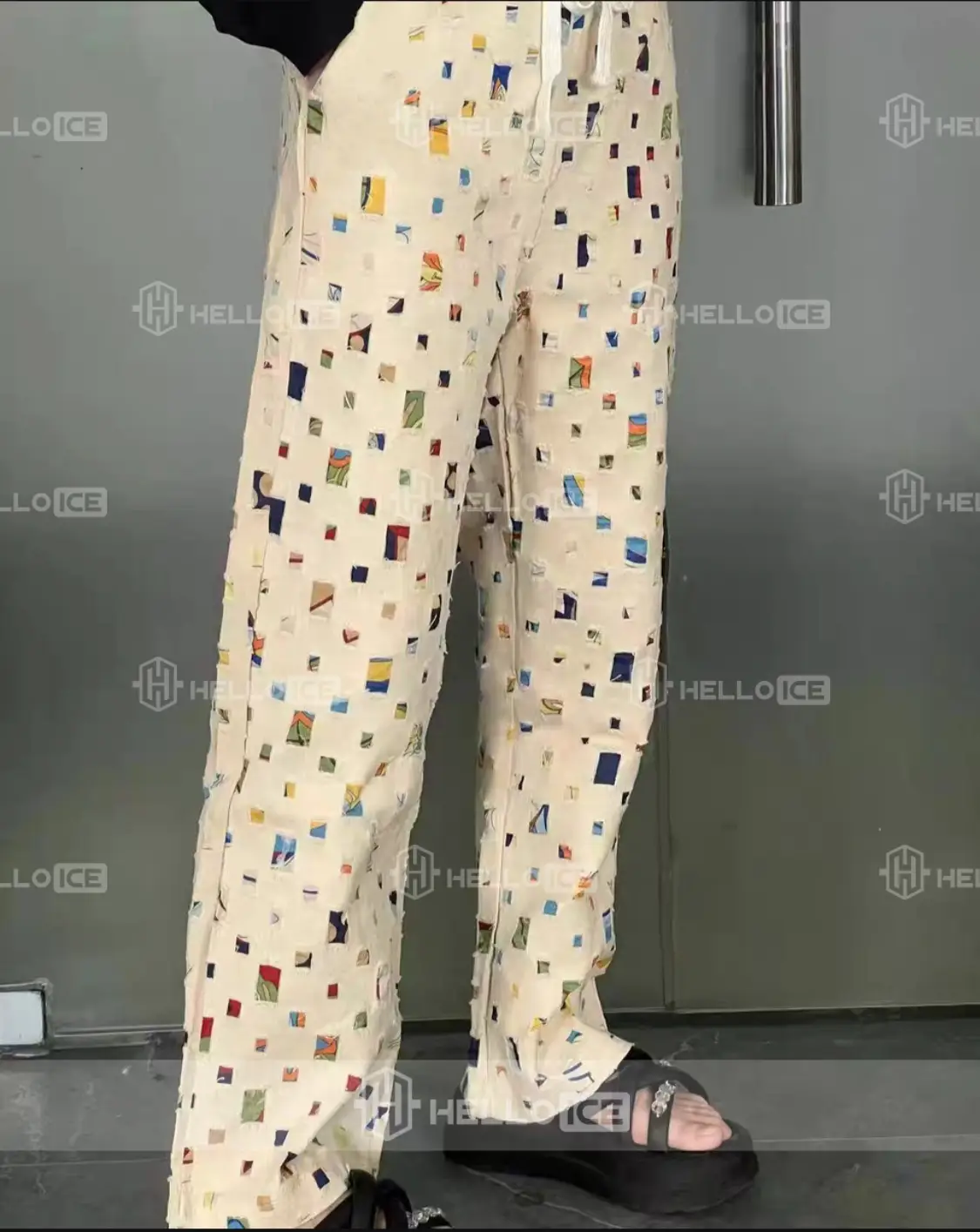 Helloice Review Image