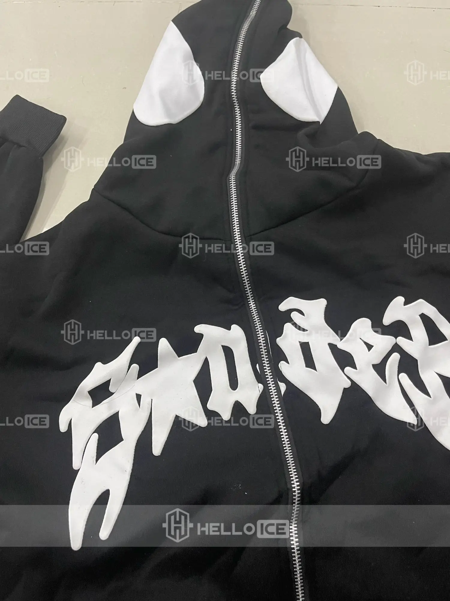 Helloice Review Image