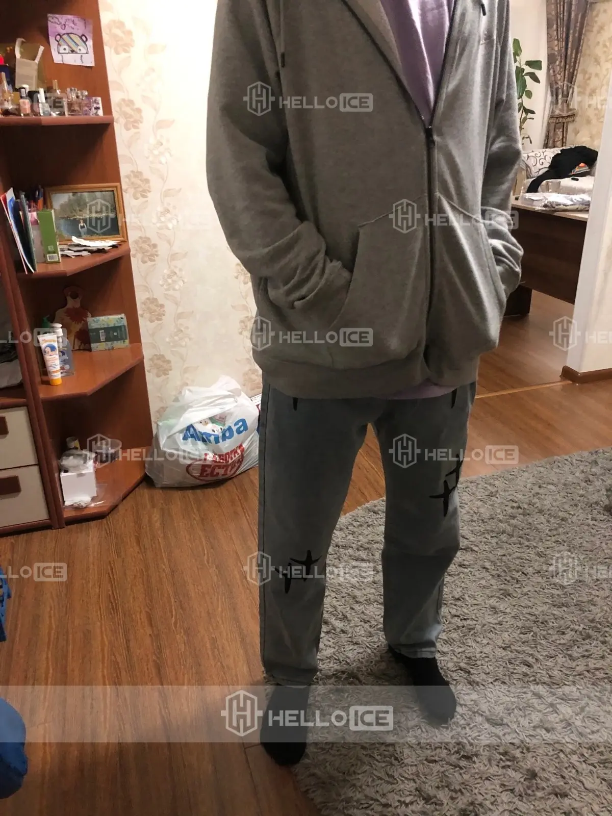 Helloice Review Image