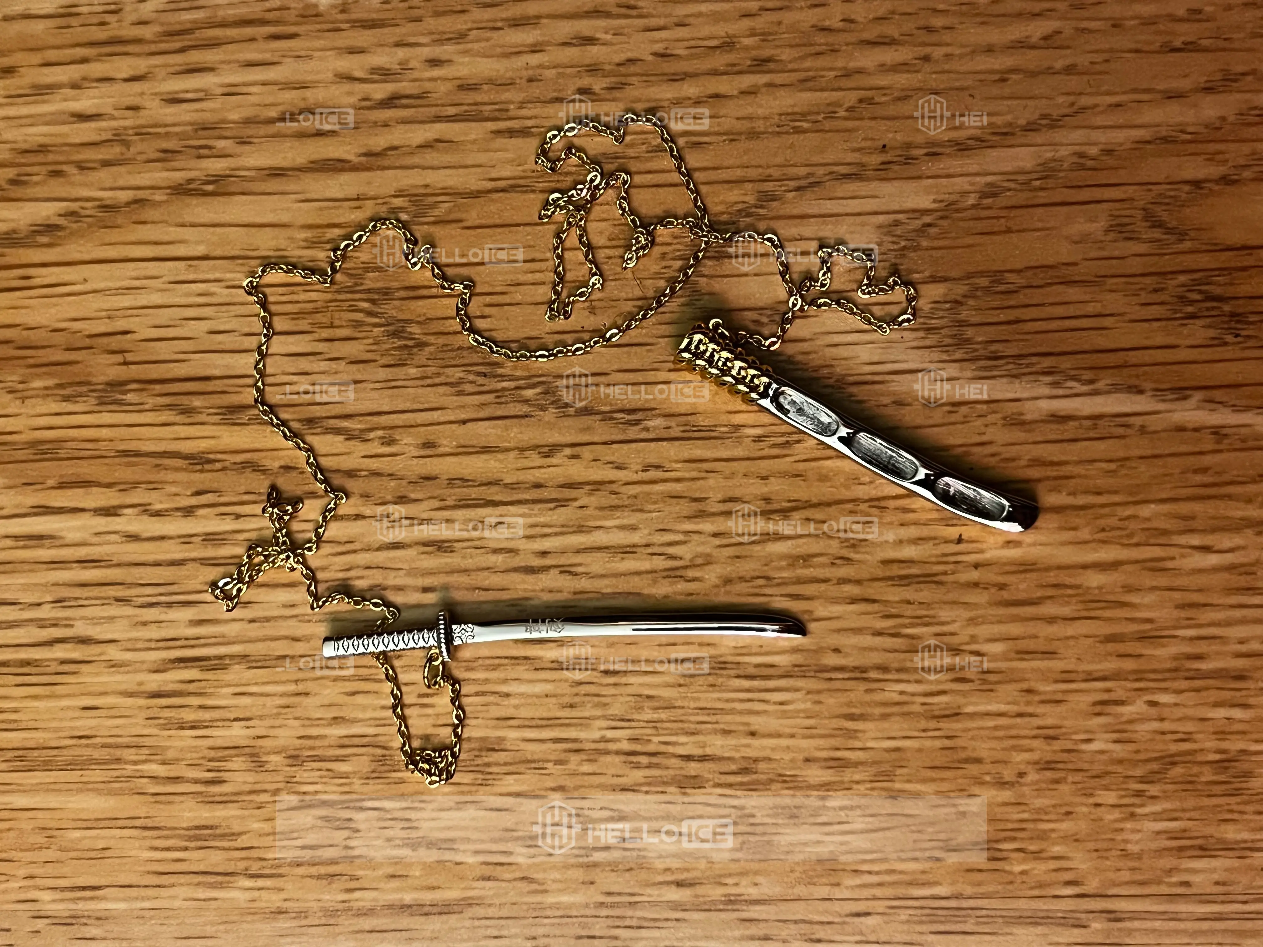 Helloice Review Image