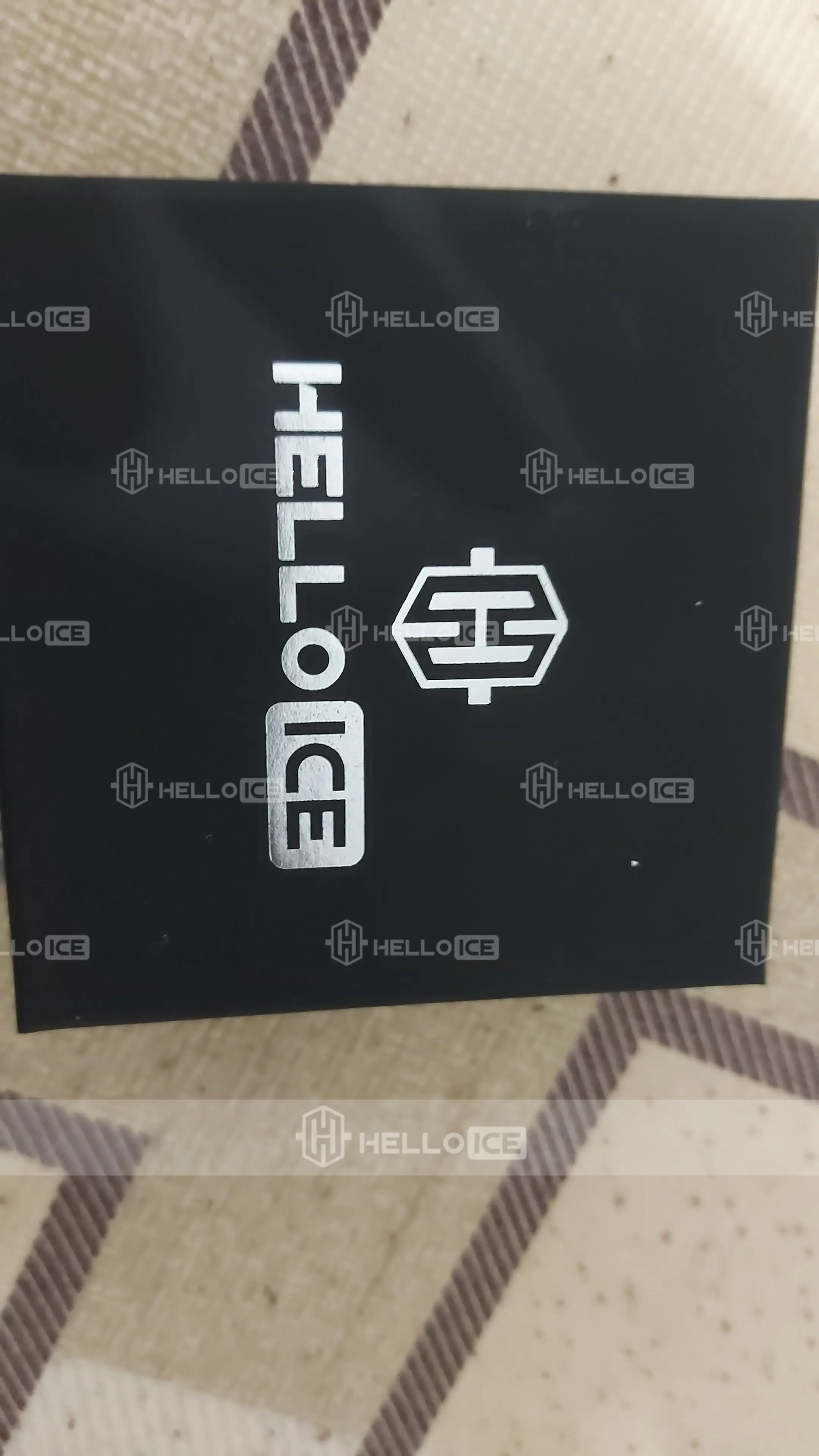 Helloice Review Image