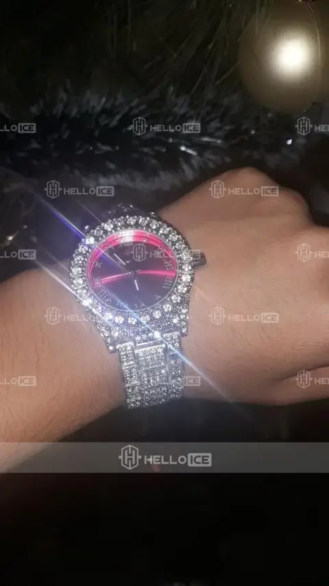 Helloice Review Image