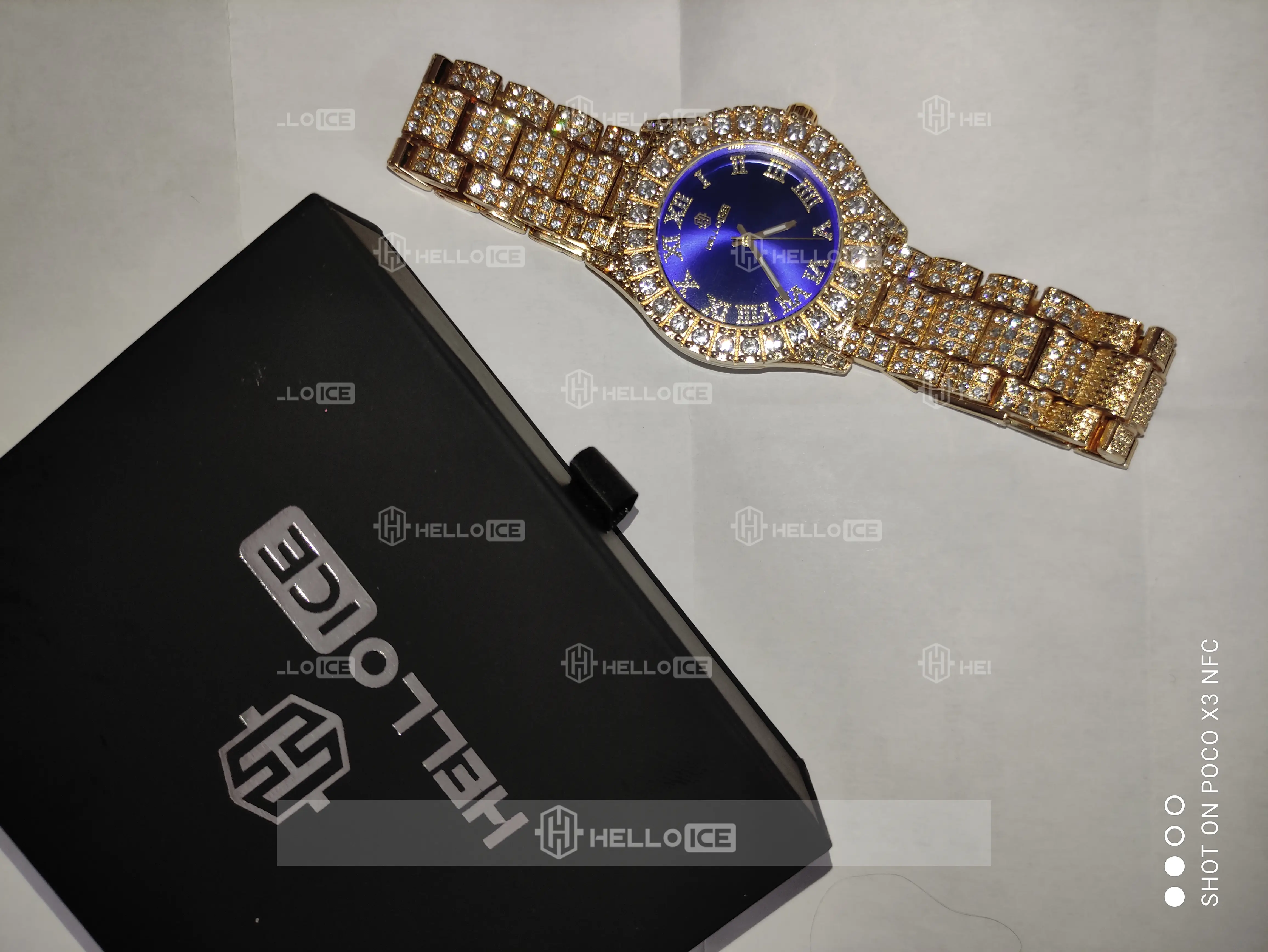 Helloice Review Image