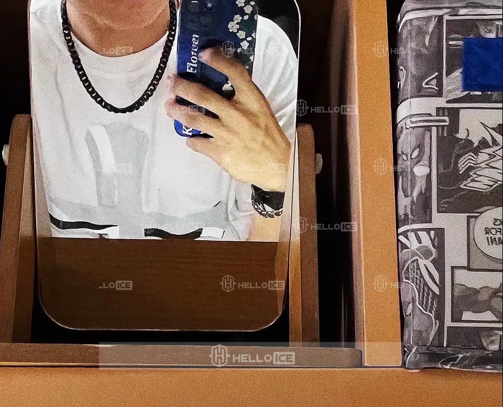 Helloice Review Image