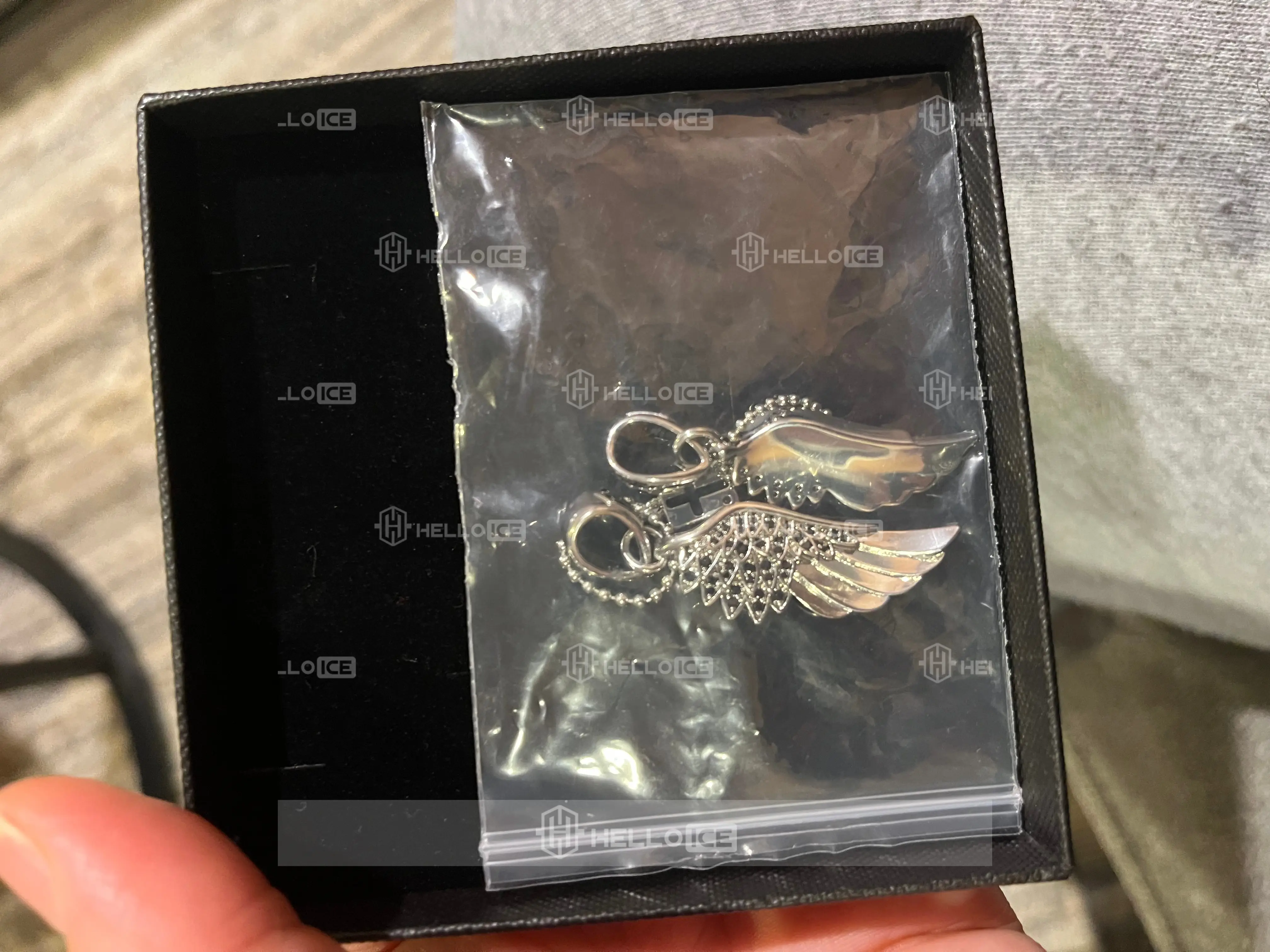 Helloice Review Image