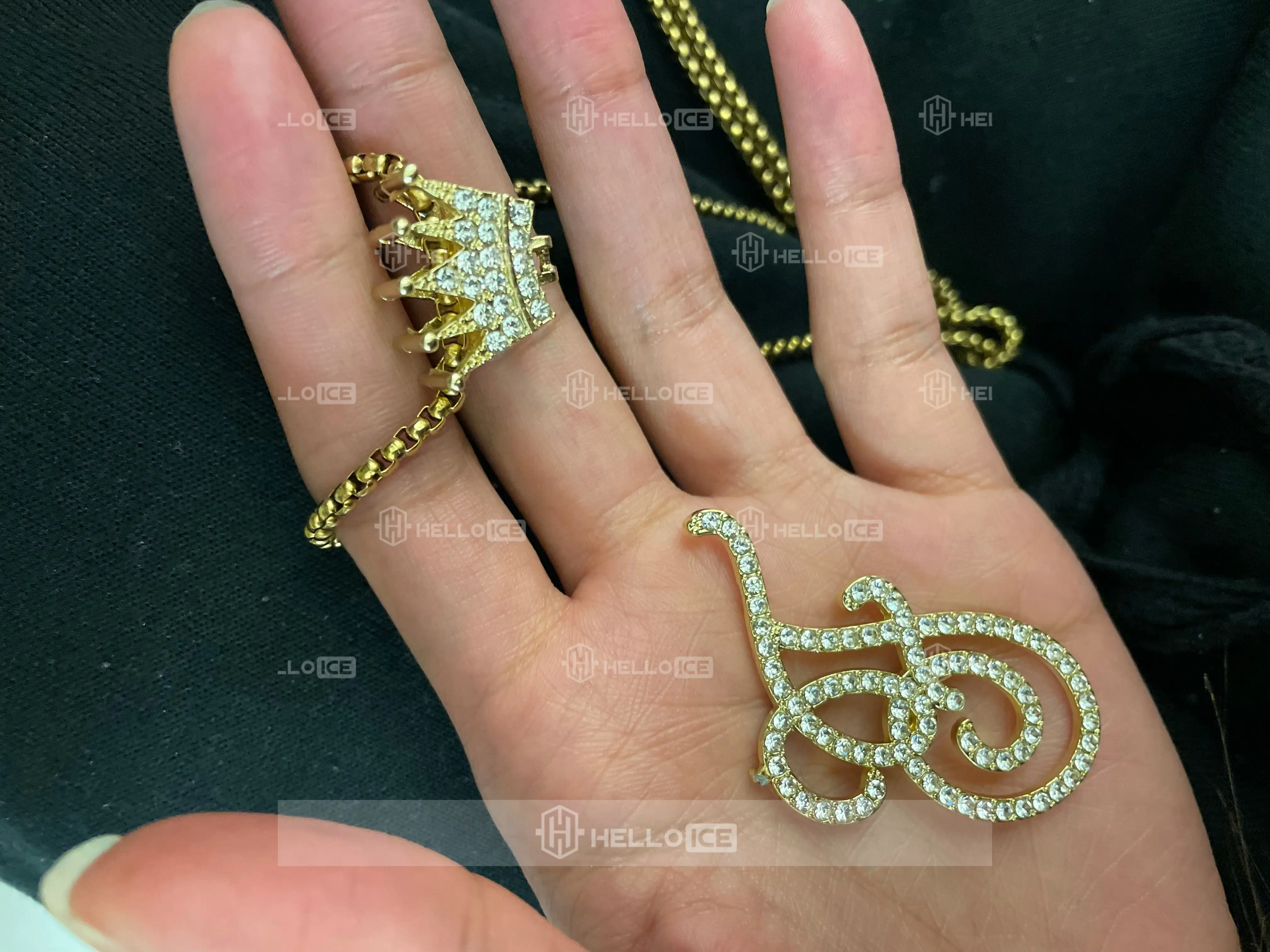 Helloice Review Image