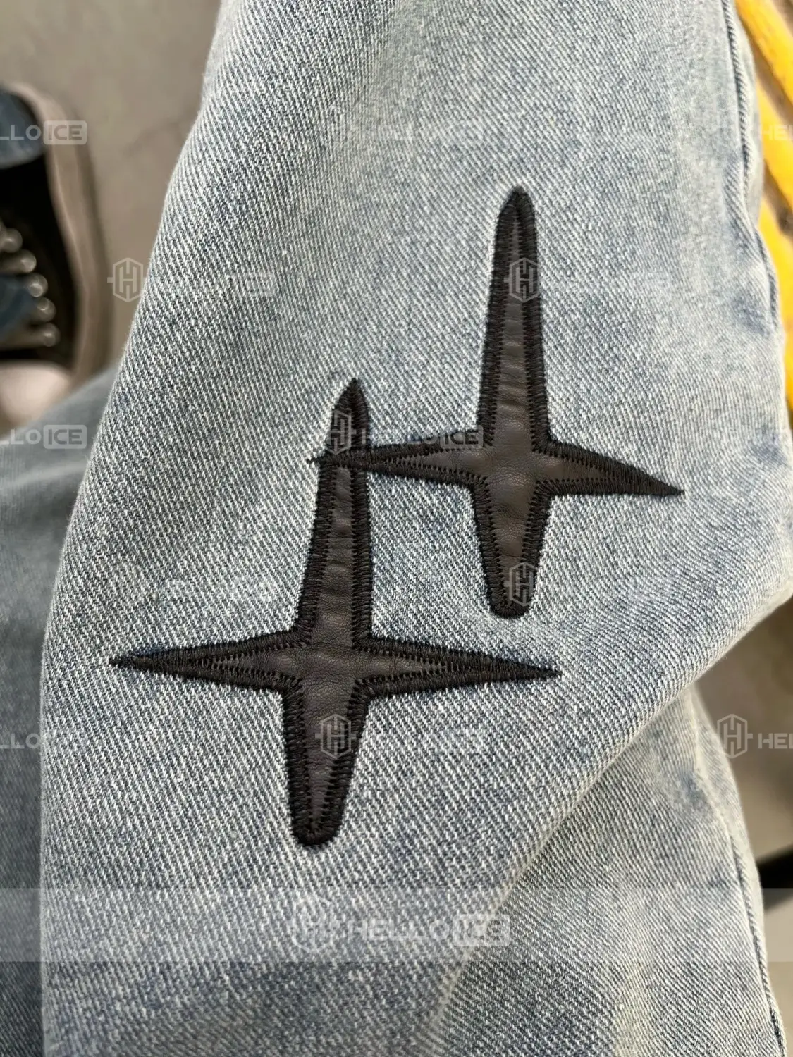 Helloice Review Image