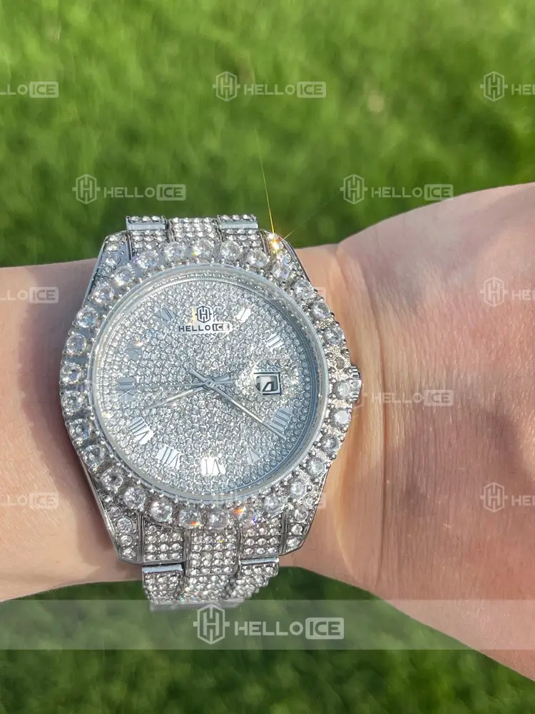 Helloice Review Image