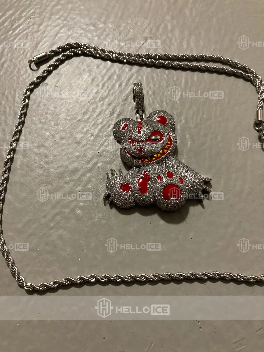 Helloice Review Image