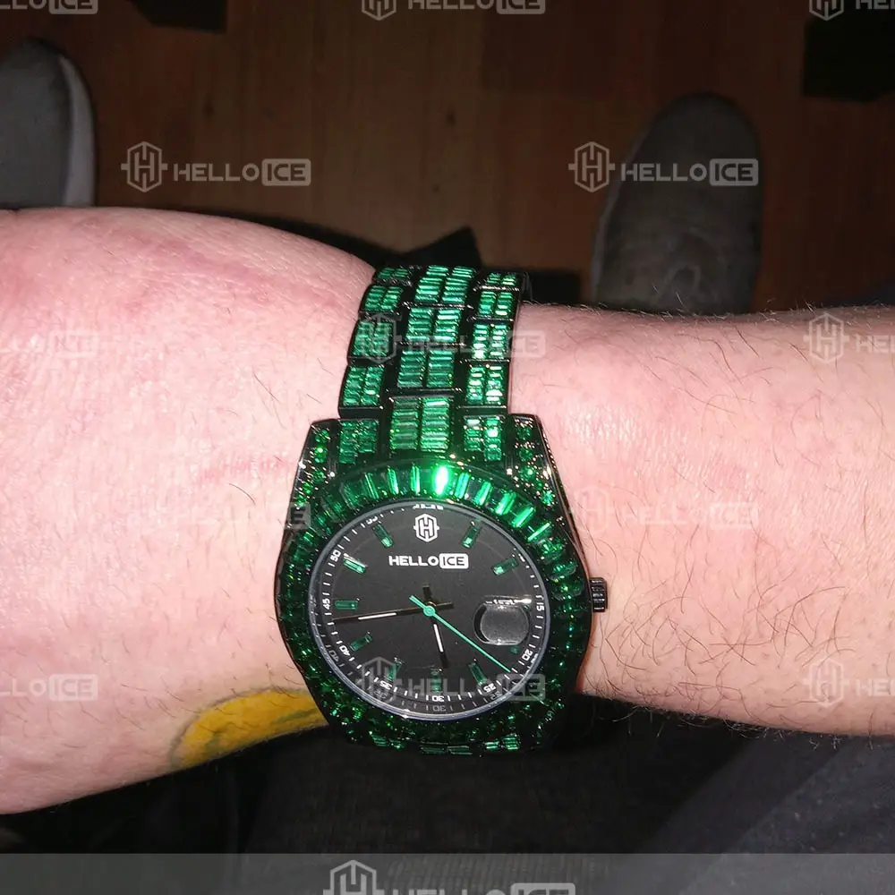 Helloice Review Image