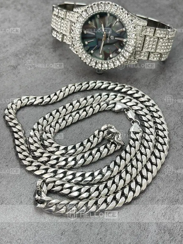 Helloice Review Image