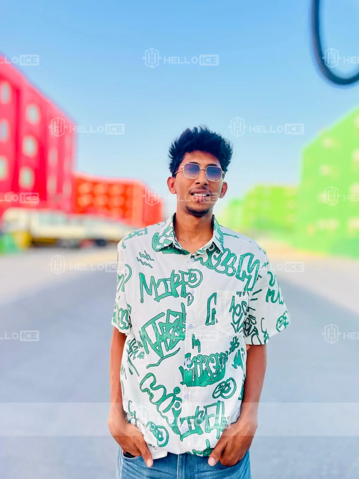 Helloice Review Image