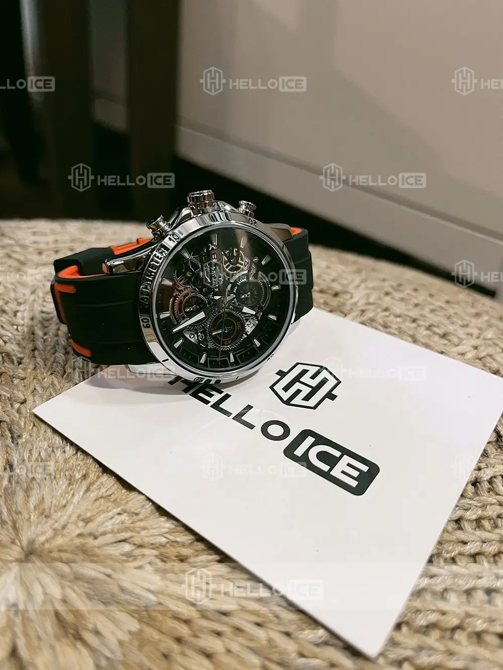 Helloice Review Image