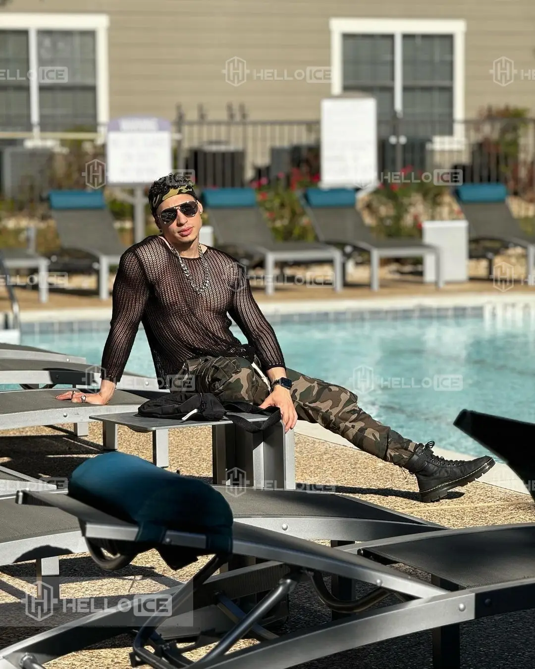 Helloice Review Image