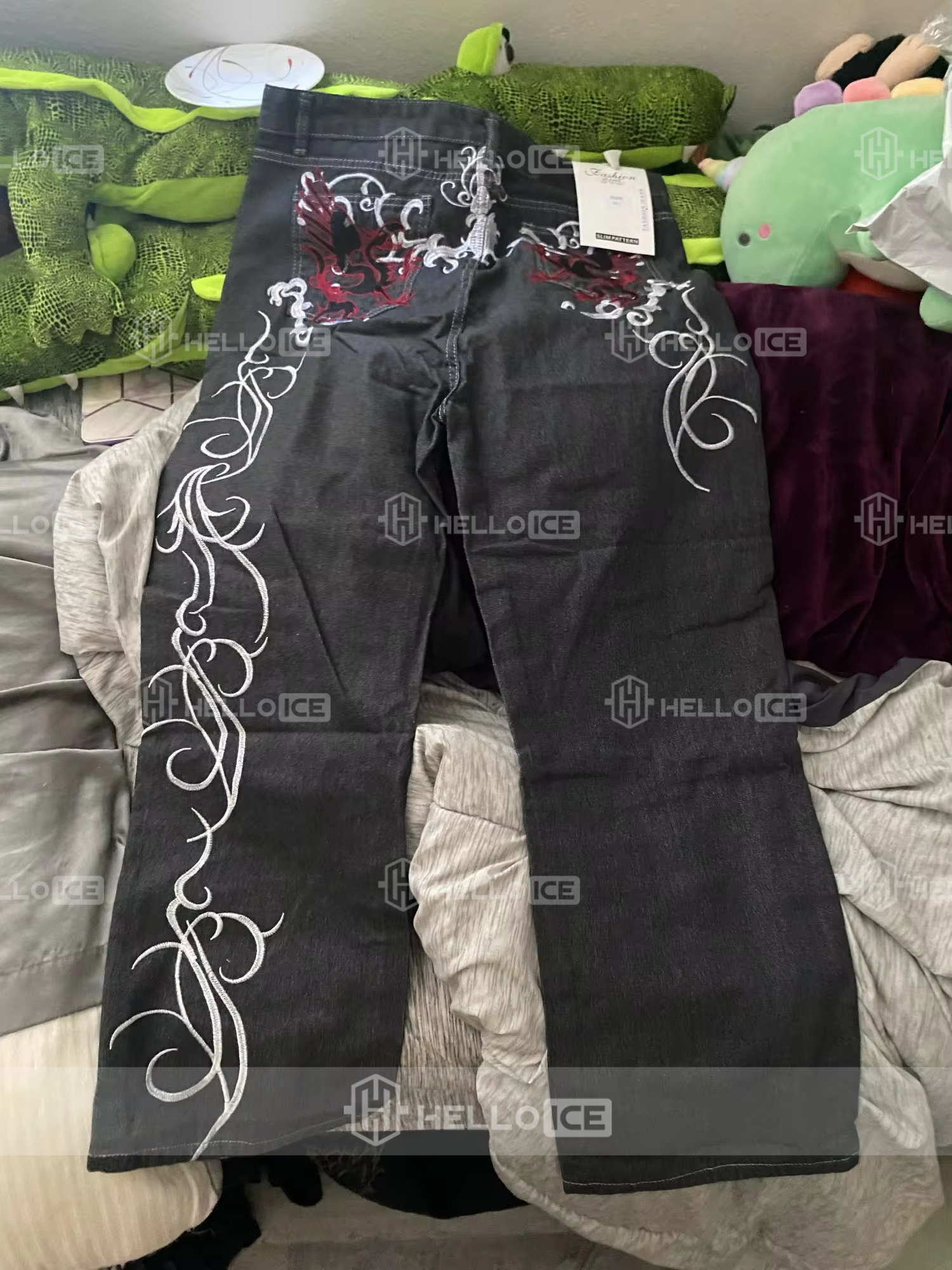 Helloice Review Image