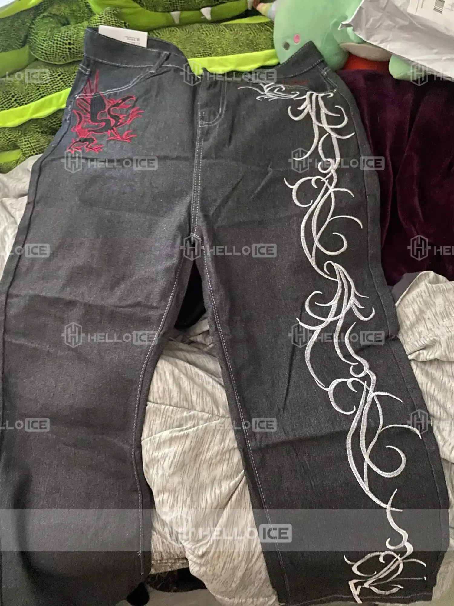Helloice Review Image