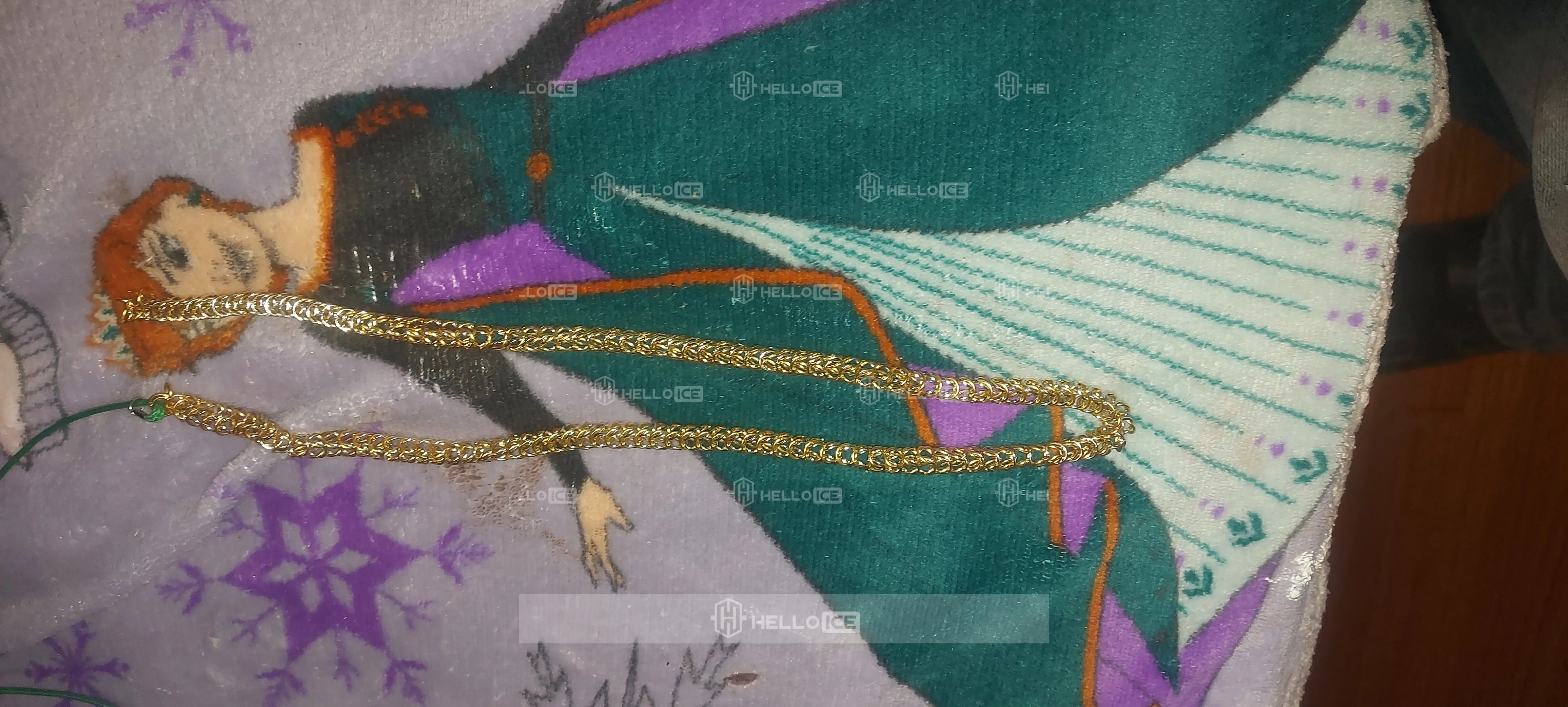 Helloice Review Image