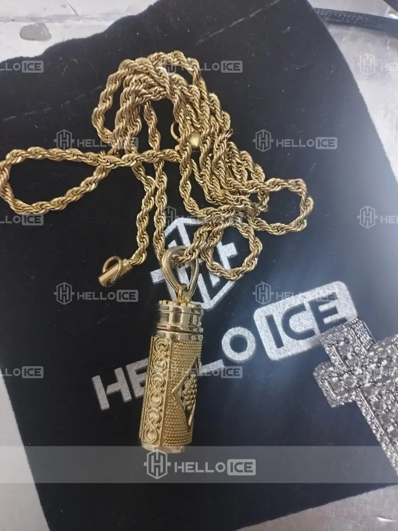 Helloice Review Image
