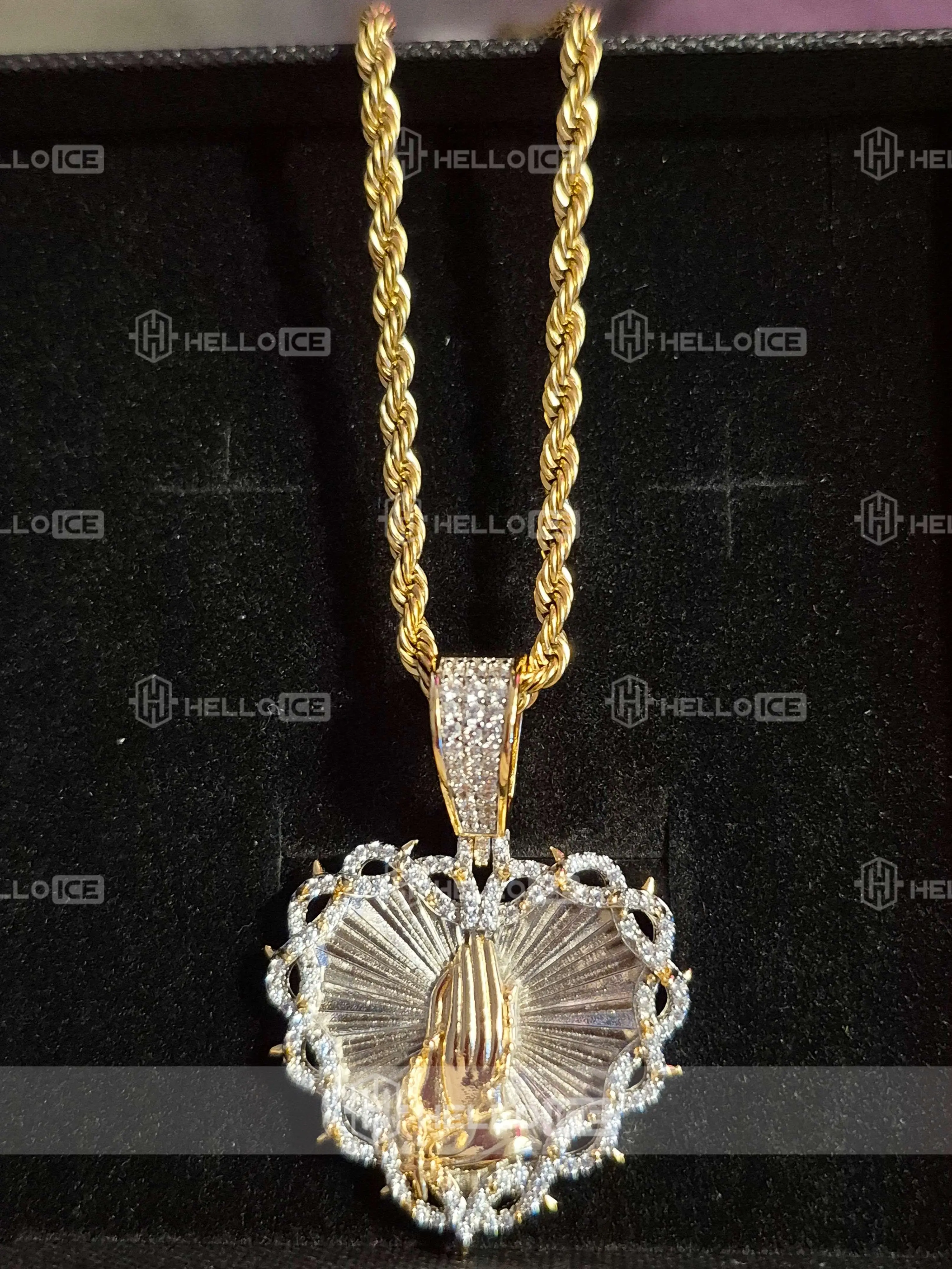 Helloice Review Image