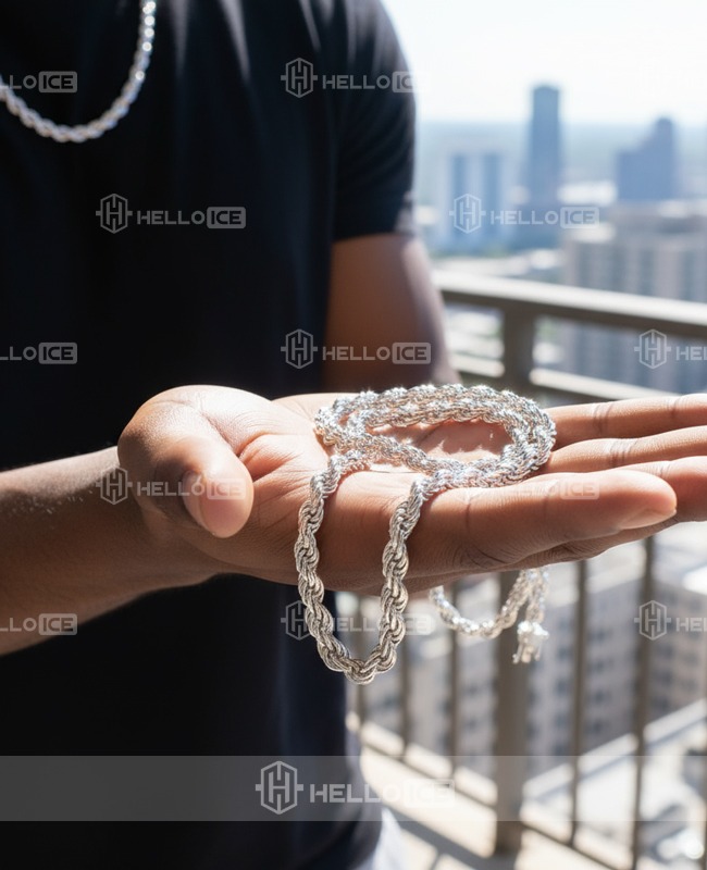 Helloice Review Image