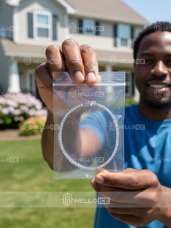 Helloice Review Image