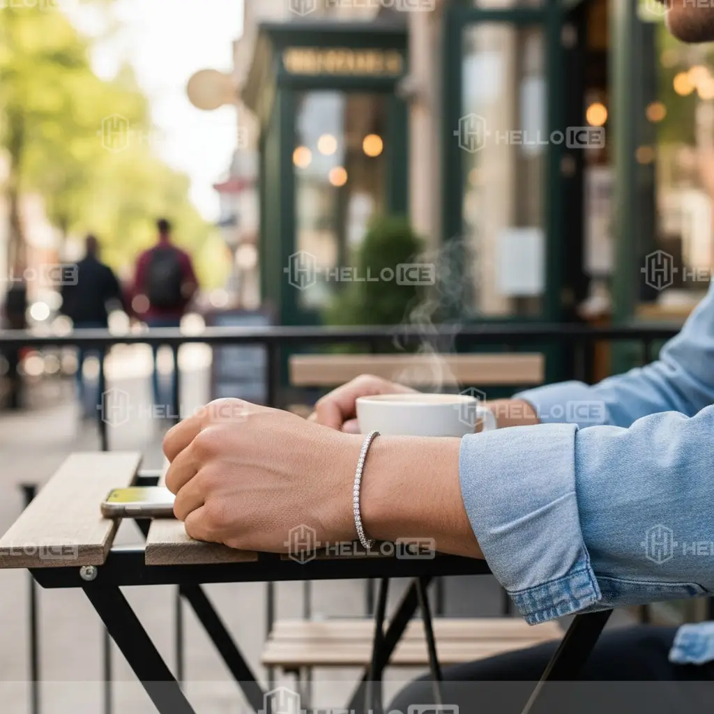 Helloice Review Image