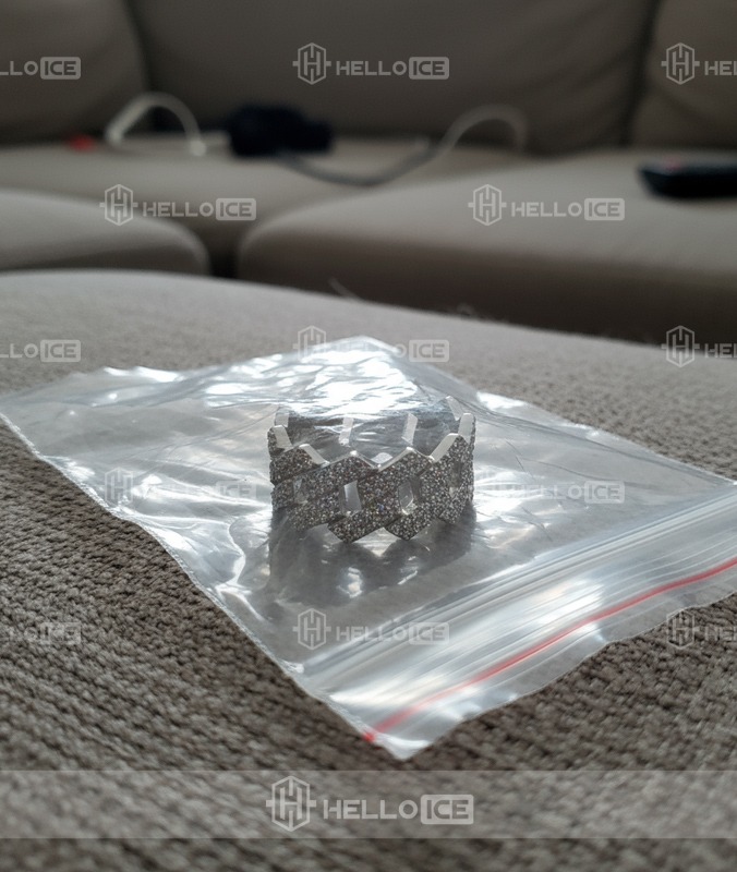 Helloice Review Image
