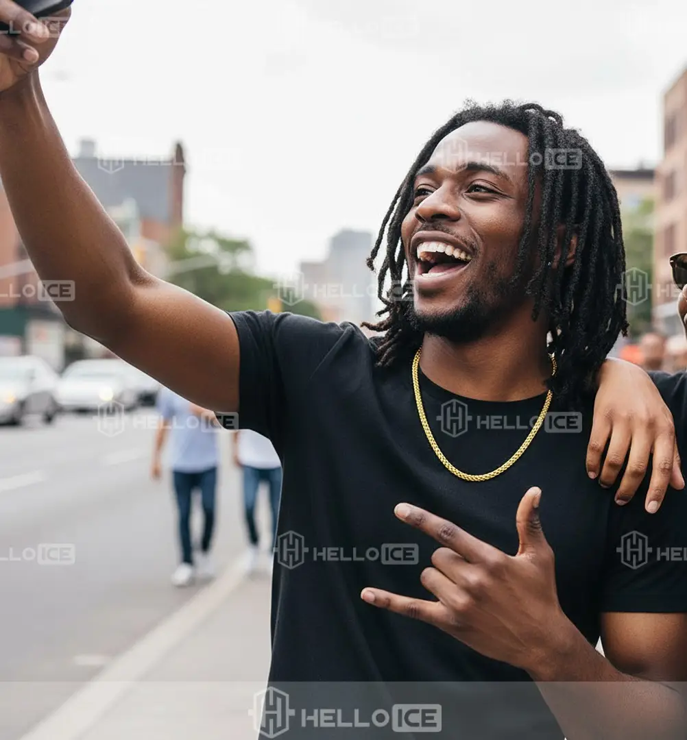 Helloice Review Image