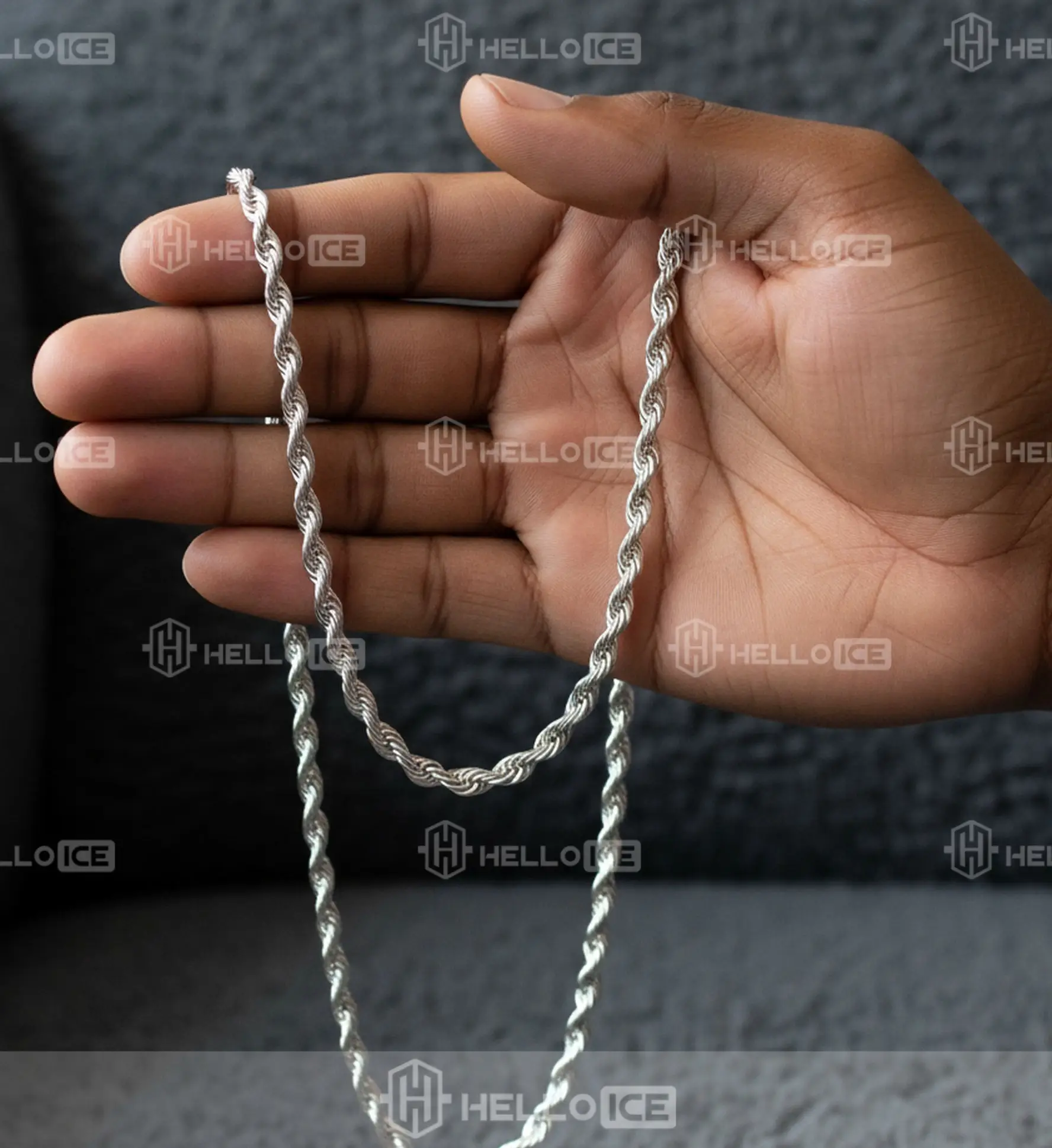 Helloice Review Image