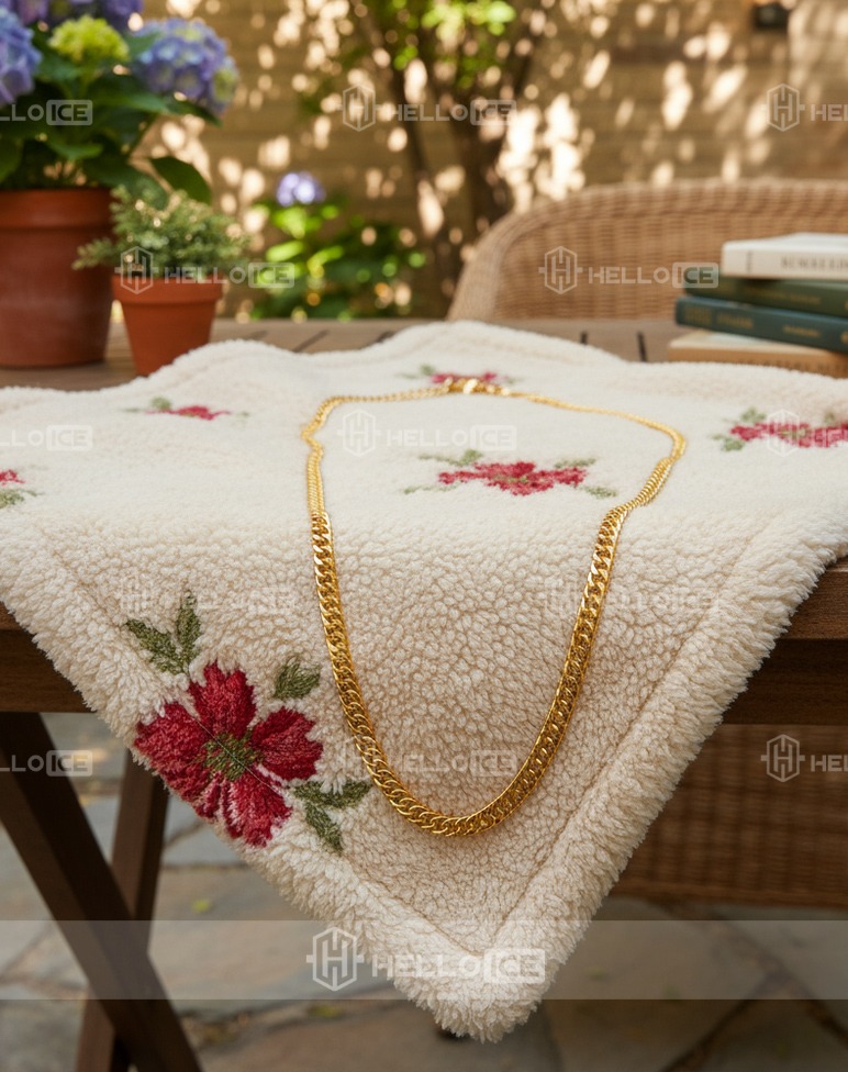 Helloice Review Image