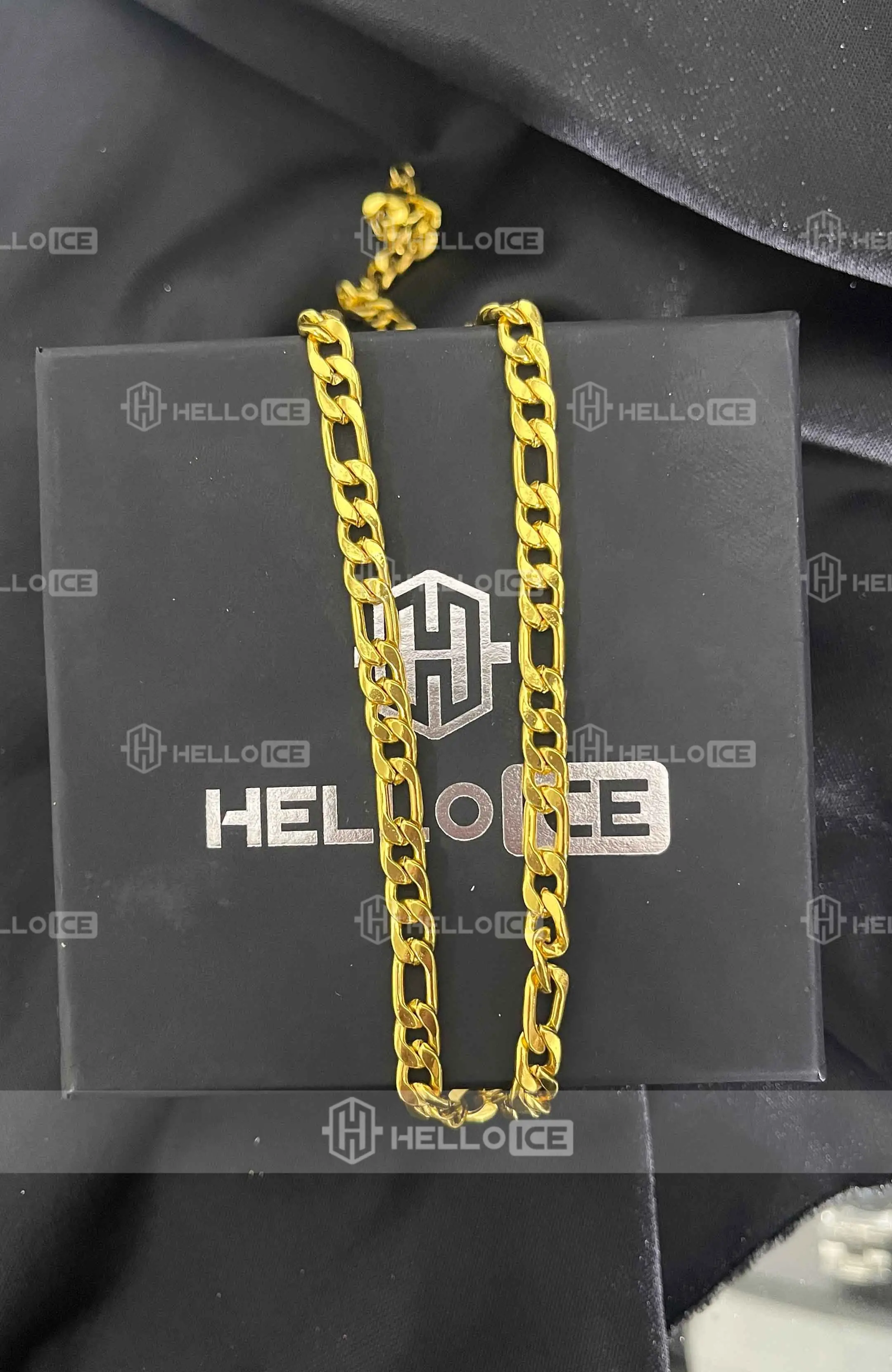 Helloice Review Image