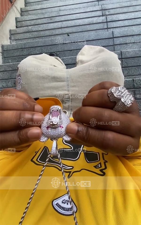 Helloice Review Image