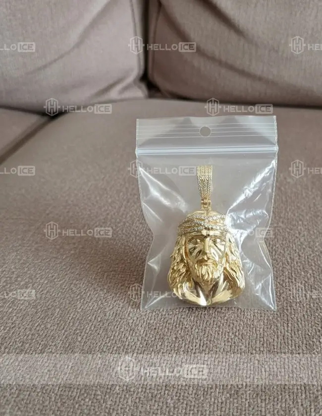 Helloice Review Image